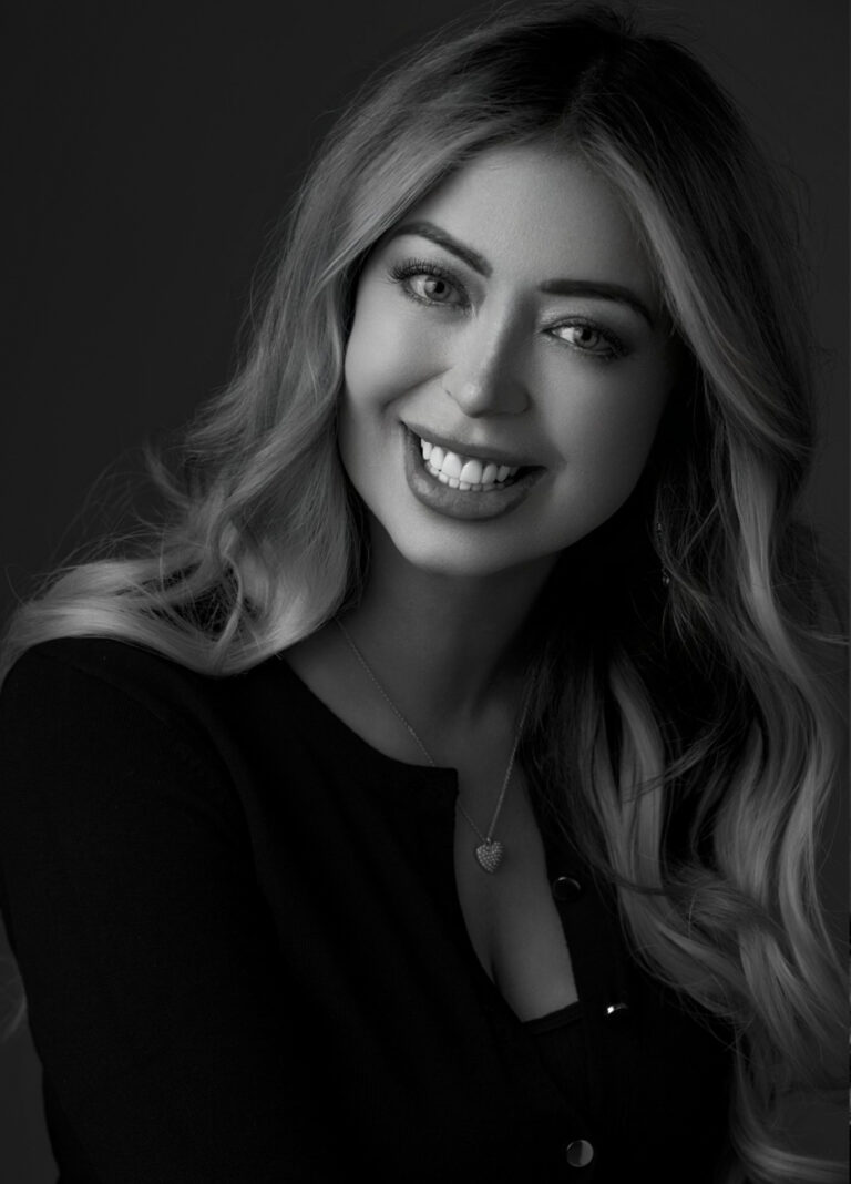 Hi, I'm Natalia. Natalia Moore